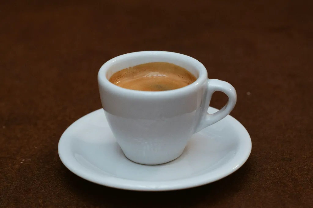 unsplash_niAkR1H24tE_espresso.webp